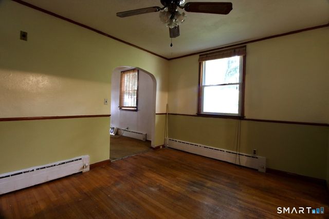 49 Robert Street, Hamden, CT 06514