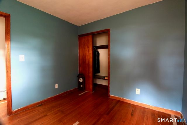 49 Robert Street, Hamden, CT 06514