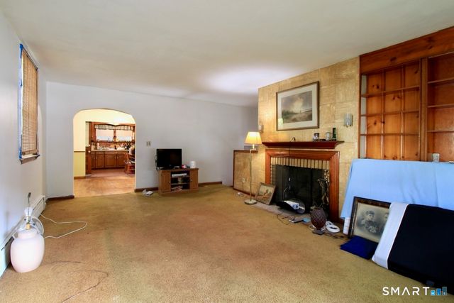 49 Robert Street, Hamden, CT 06514