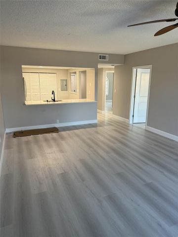 2731 NE 28th Court 3, Lighthouse Point, FL 33064