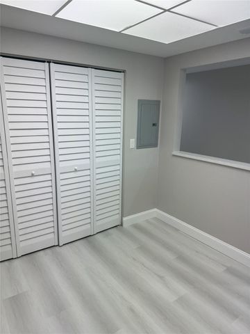 2731 NE 28th Court 3, Lighthouse Point, FL 33064