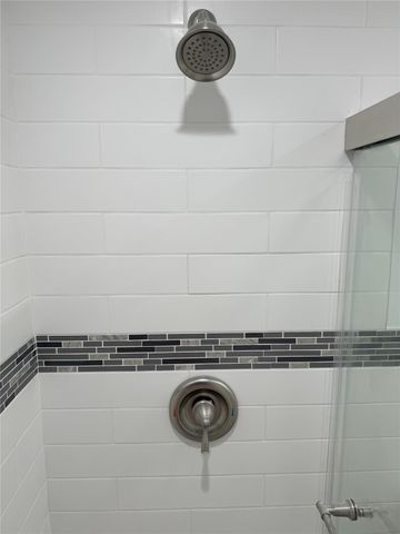 2731 NE 28th Court 3, Lighthouse Point, FL 33064