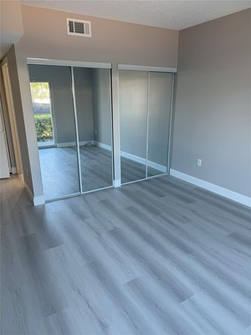 2731 NE 28th Court 3, Lighthouse Point, FL 33064