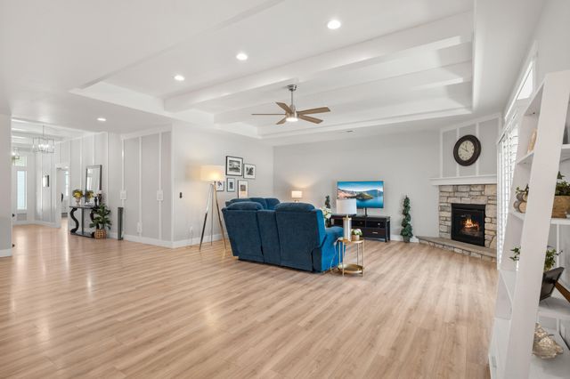 2820 Caldera Lane, Medford, OR 97504