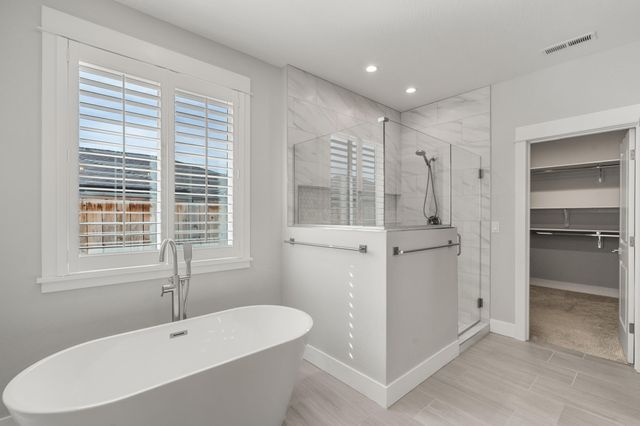 2820 Caldera Lane, Medford, OR 97504