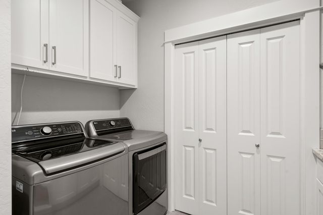 2820 Caldera Lane, Medford, OR 97504