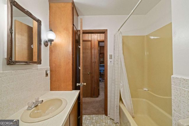 283 River Bend Lane, Blue Ridge, GA 30513