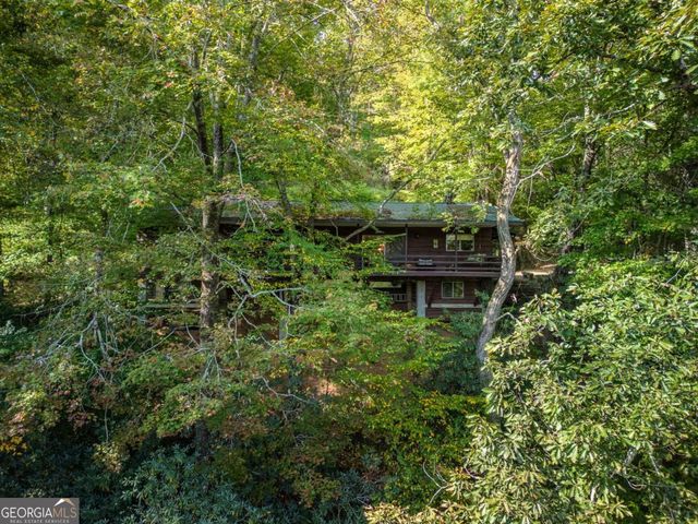 283 River Bend Lane, Blue Ridge, GA 30513