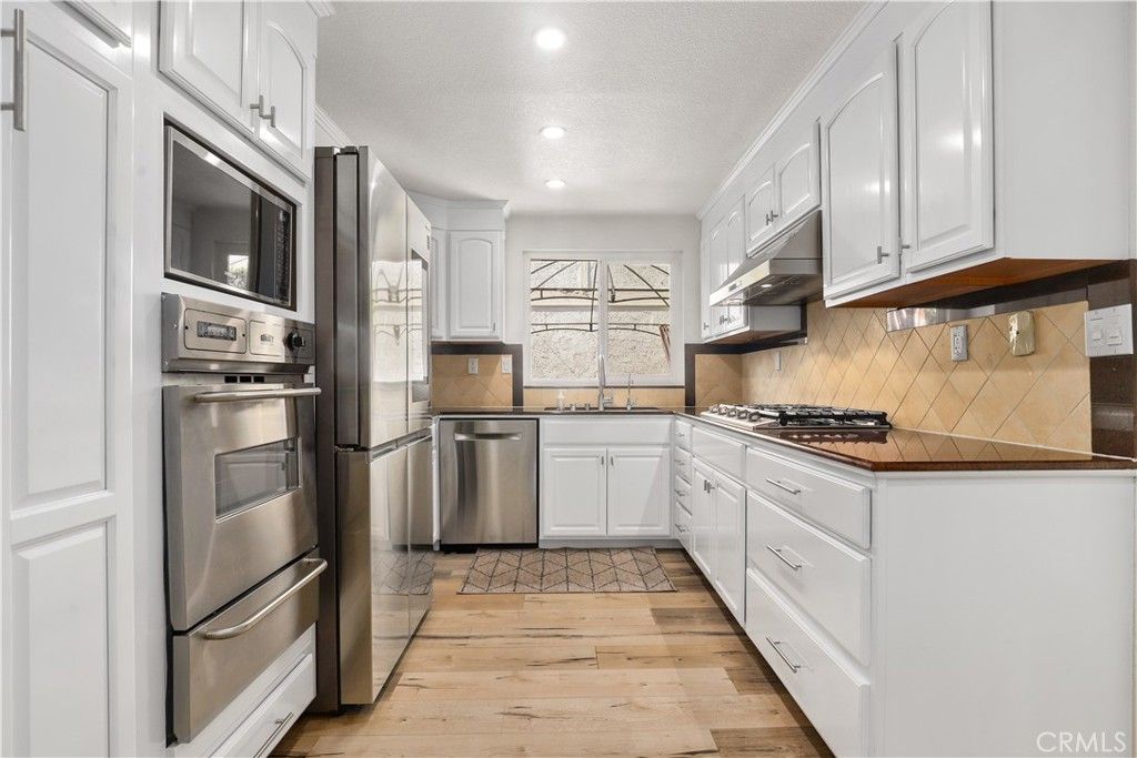 Image 10 of property listing at 2019 Havemeyer Lane A, Redondo Beach, CA 90278