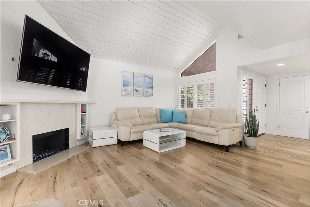 Image 6 of property listing at 2019 Havemeyer Lane A, Redondo Beach, CA 90278