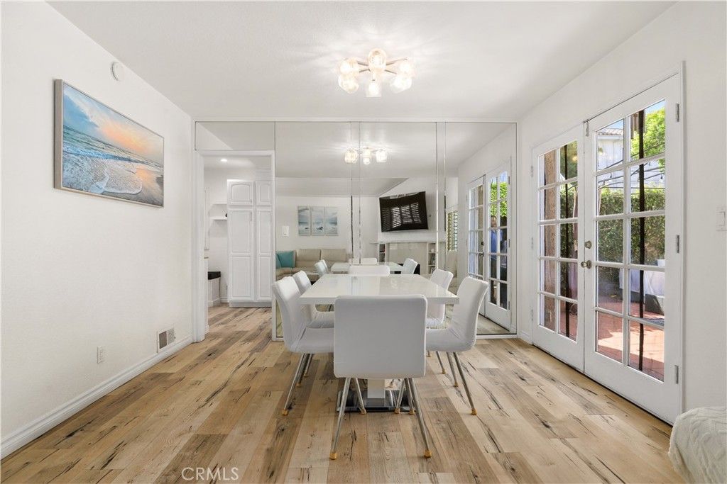 Image 8 of property listing at 2019 Havemeyer Lane A, Redondo Beach, CA 90278