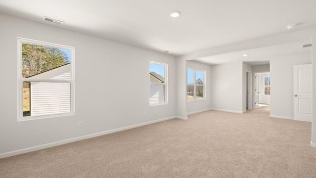 136 Crooked Lake Park, Villa Rica, GA 30180