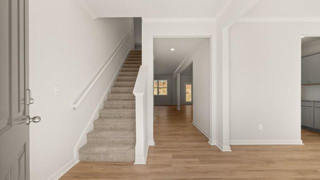 136 Crooked Lake Park, Villa Rica, GA 30180
