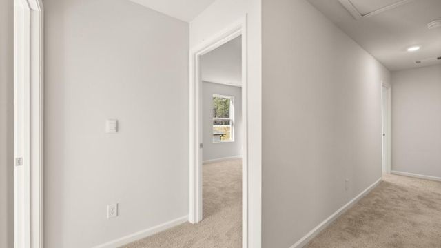 136 Crooked Lake Park, Villa Rica, GA 30180