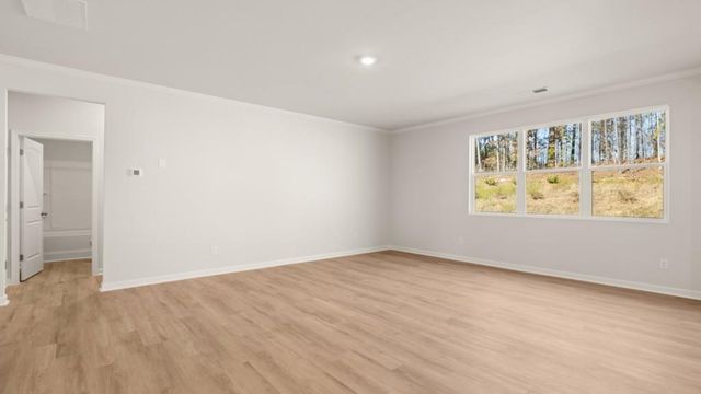 136 Crooked Lake Park, Villa Rica, GA 30180