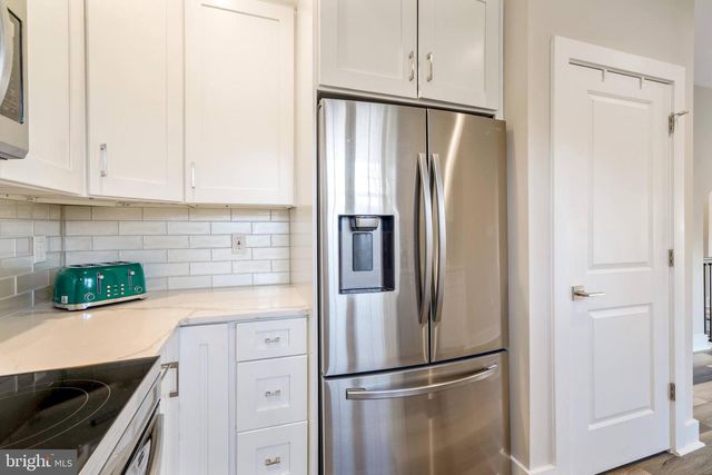 4704 BIRCHTREE LN, Temple Hills, MD 20748