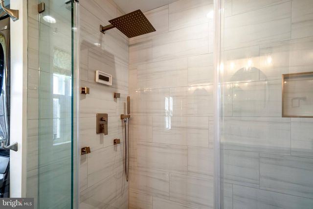 4704 BIRCHTREE LN, Temple Hills, MD 20748