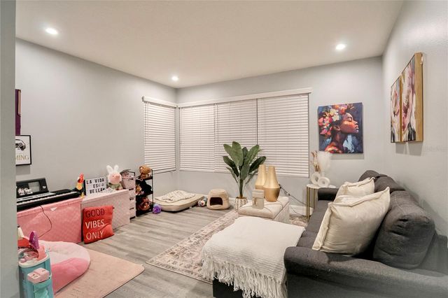 2280 AVIAN LOOP, Kissimmee, FL 34741