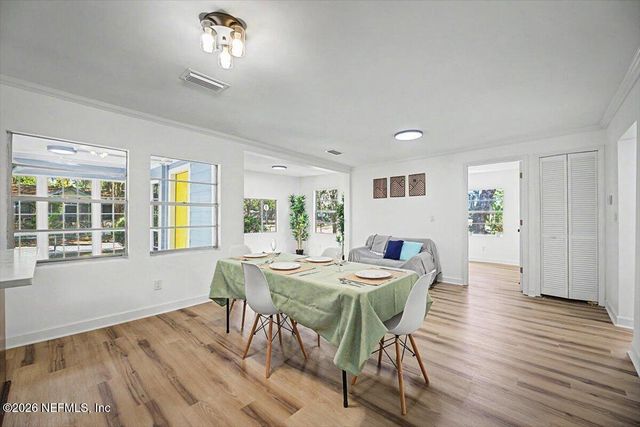 2520 LARSEN Road, Jacksonville, FL 32207