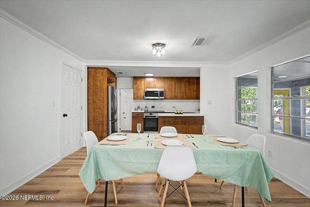 2520 LARSEN Road, Jacksonville, FL 32207