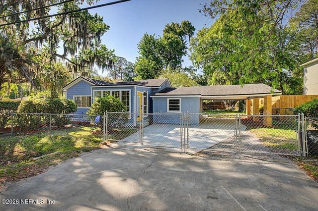 2520 LARSEN Road, Jacksonville, FL 32207