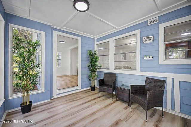 2520 LARSEN Road, Jacksonville, FL 32207