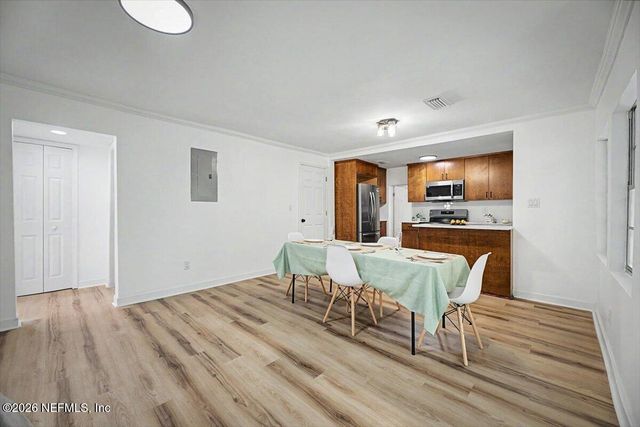 2520 LARSEN Road, Jacksonville, FL 32207