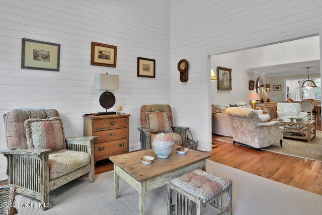 13 Old Farm Road, Little Silver, NJ 07739