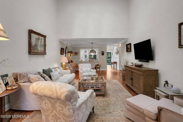 13 Old Farm Road, Little Silver, NJ 07739