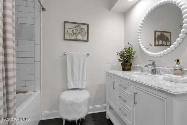 13 Old Farm Road, Little Silver, NJ 07739