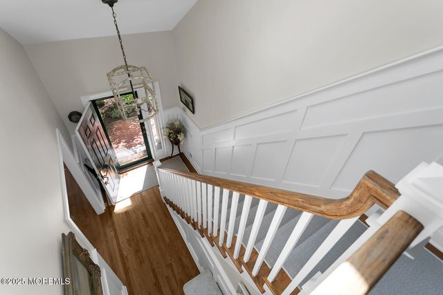13 Old Farm Road, Little Silver, NJ 07739