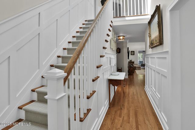 13 Old Farm Road, Little Silver, NJ 07739