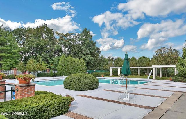 13 Old Farm Road, Little Silver, NJ 07739