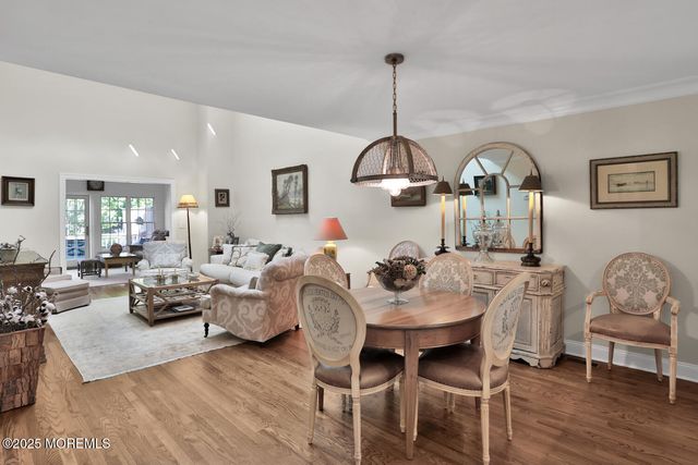13 Old Farm Road, Little Silver, NJ 07739