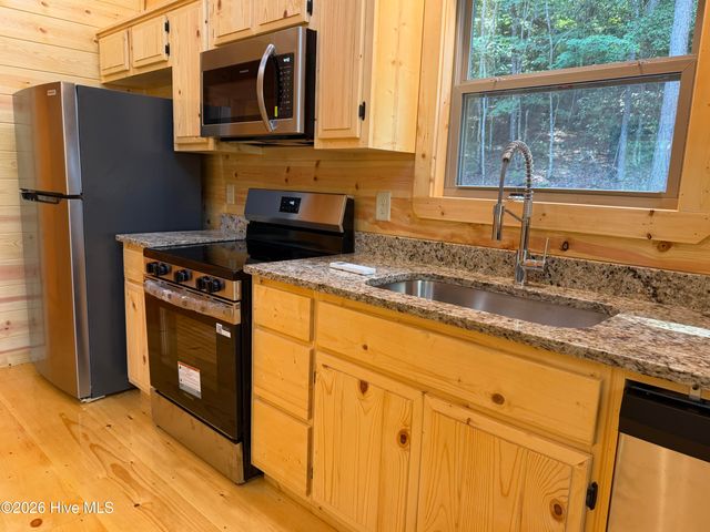 730 Whispering Ridge Drive, Murphy, NC 28906