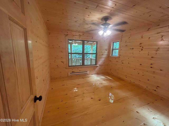 730 Whispering Ridge Drive, Murphy, NC 28906