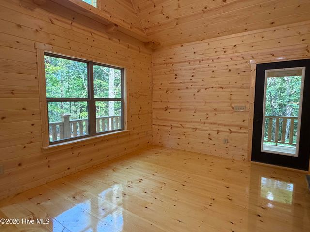 730 Whispering Ridge Drive, Murphy, NC 28906