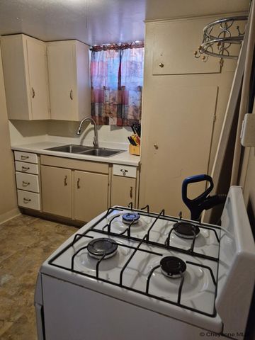 3326 ALEXANDER AVE, Cheyenne, WY 82001