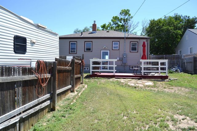 3326 ALEXANDER AVE, Cheyenne, WY 82001