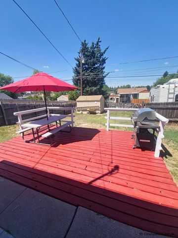 3326 ALEXANDER AVE, Cheyenne, WY 82001