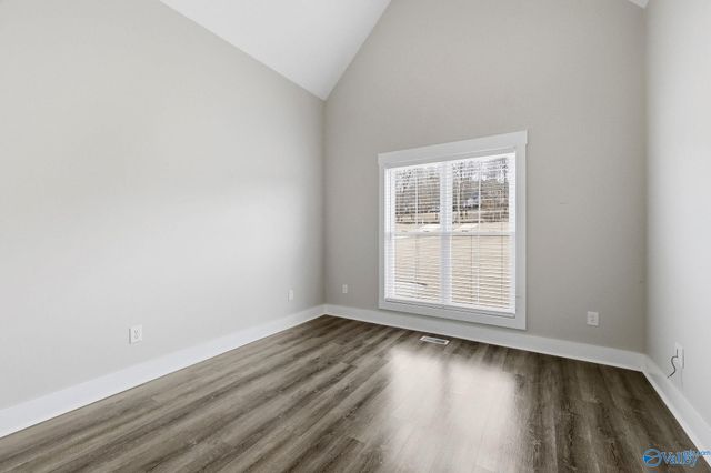 3586 Creek Path Road, Guntersville, AL 35976