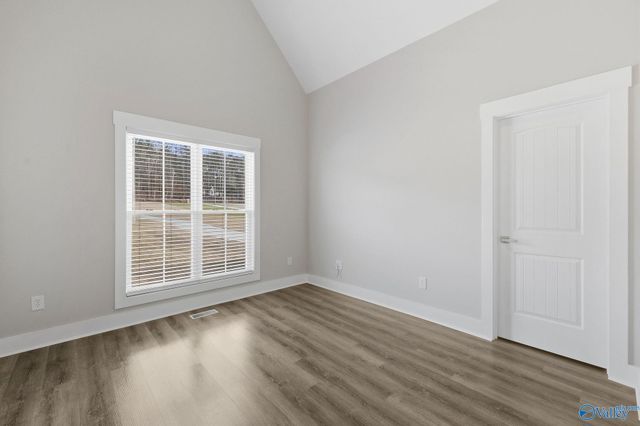 3586 Creek Path Road, Guntersville, AL 35976