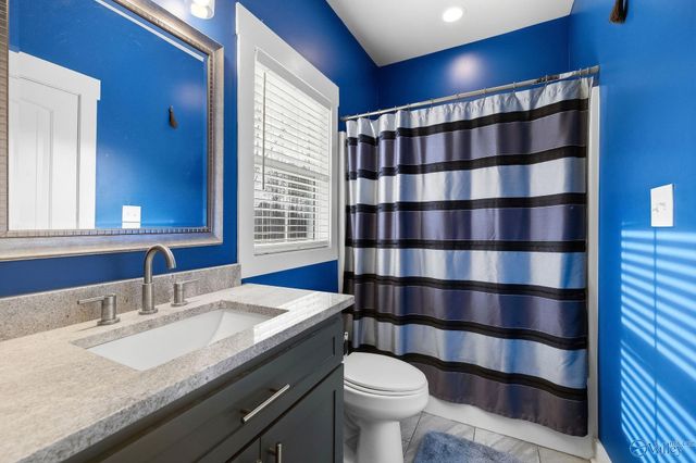 3586 Creek Path Road, Guntersville, AL 35976