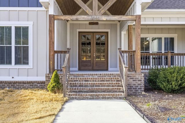 3586 Creek Path Road, Guntersville, AL 35976