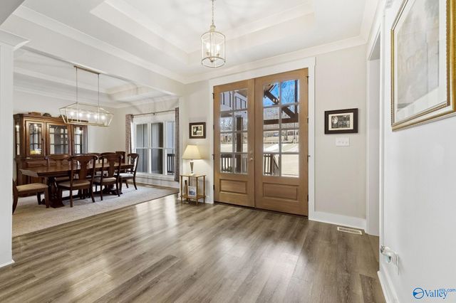 3586 Creek Path Road, Guntersville, AL 35976