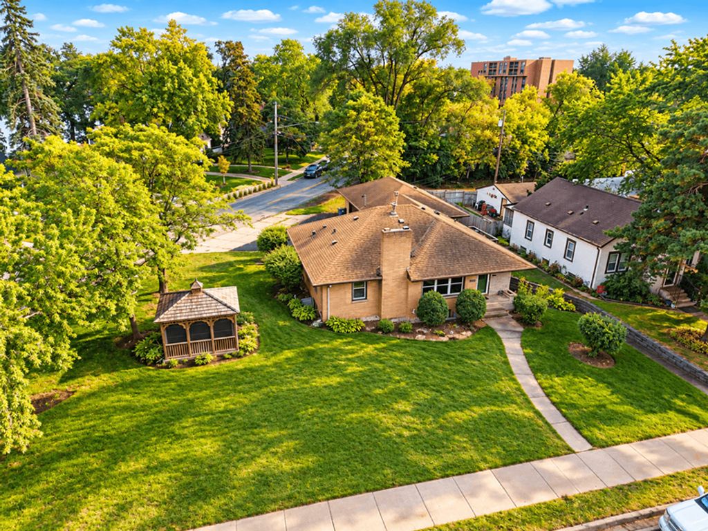 4201 40th Avenue N, Robbinsdale, MN 55422 — photo 3