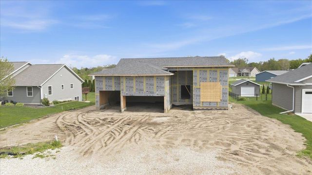 1725 Timberline Drive, Evansdale, IA 50707