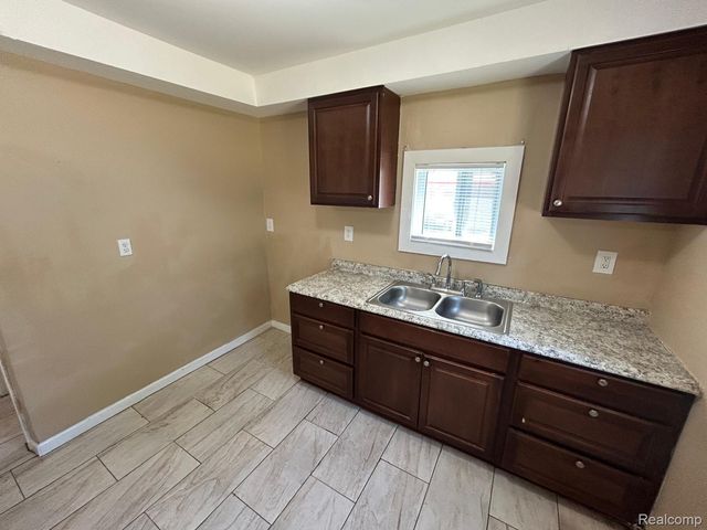 19603 Goddard Street, Detroit, MI 48234
