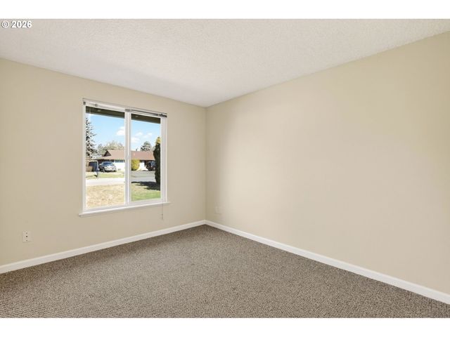 6117 KANSAS St, Vancouver, WA 98661