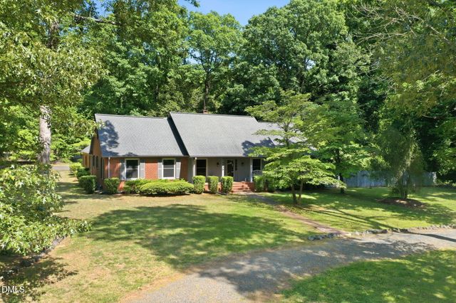 4839 Forest Lake Drive, Mebane, NC 27302